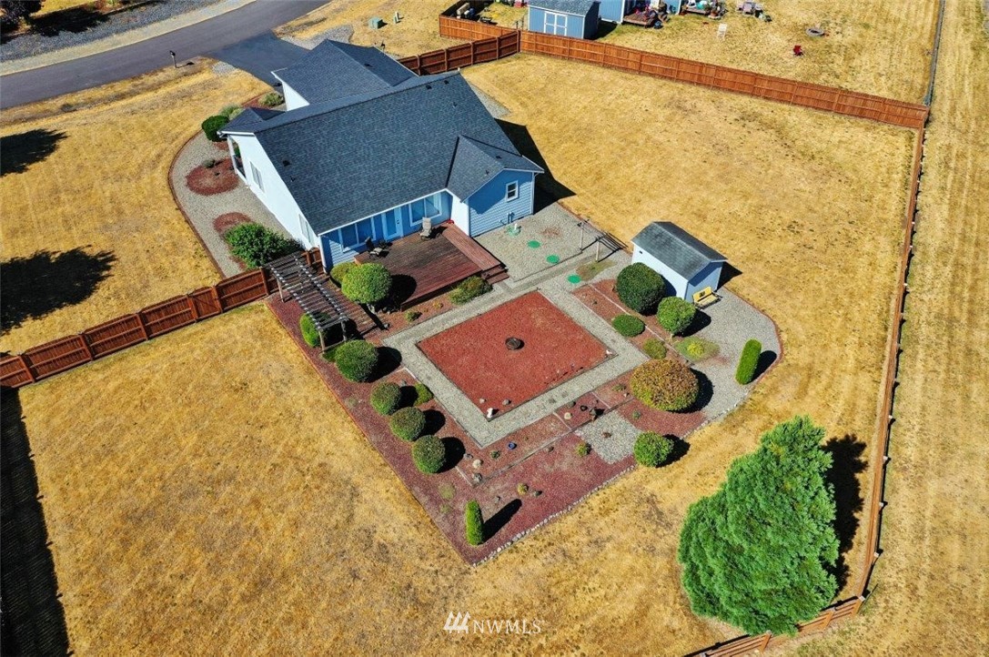 19841 Tahoma Circle Southwest Rochester, WA 98579 - Photo 23 of 27