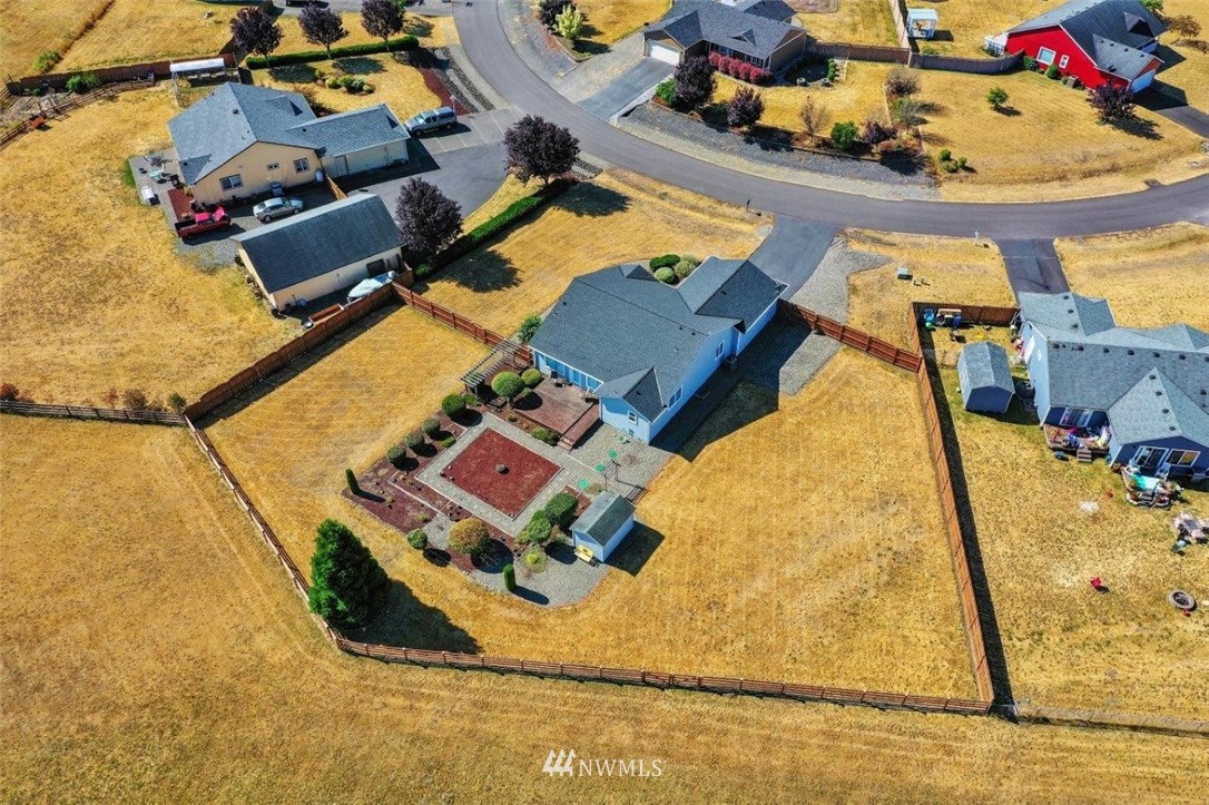 19841 Tahoma Circle Southwest Rochester, WA 98579 - Photo 25 of 27