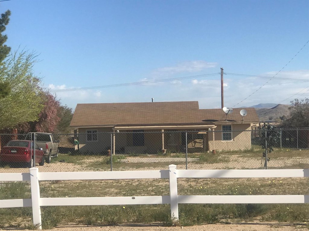 25494 Agate Road Barstow, CA 92311 - Photo 1 of 1 Gallery Image 1