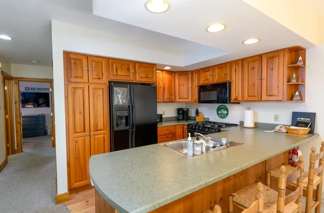 $520,000 | 232 North Village Road, Unit V306, Jay, VT 05859