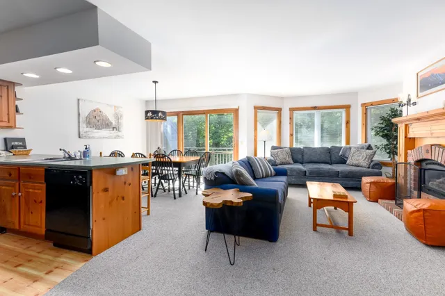 $520,000 | 232 North Village Road, Unit V306, Jay, VT 05859