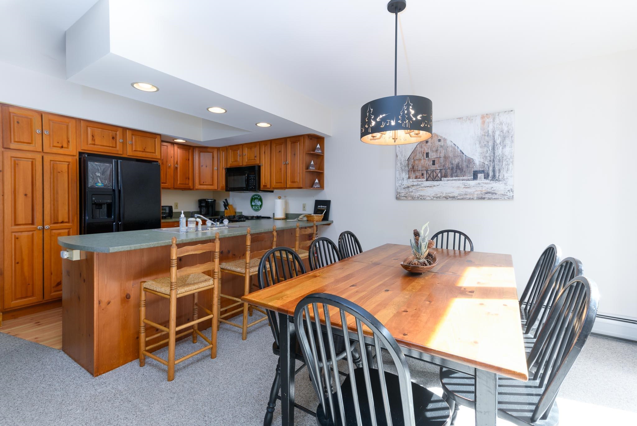 232 North Village Road, Unit V306 Jay, VT 05859 - Photo 4 of 19