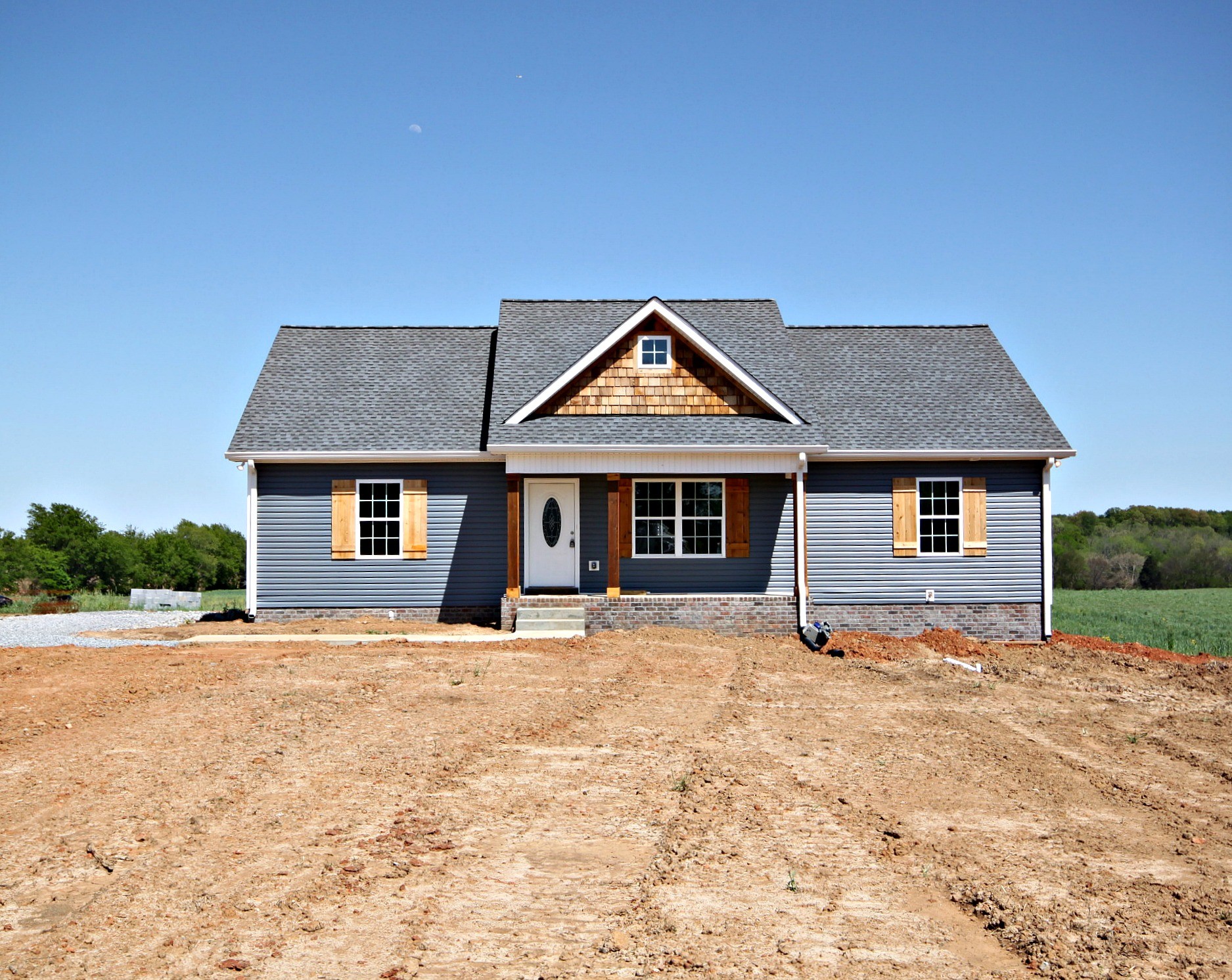 4118 Dot Road Springfield, TN 37172 - Photo 1 of 14 a front view of a house with a yard