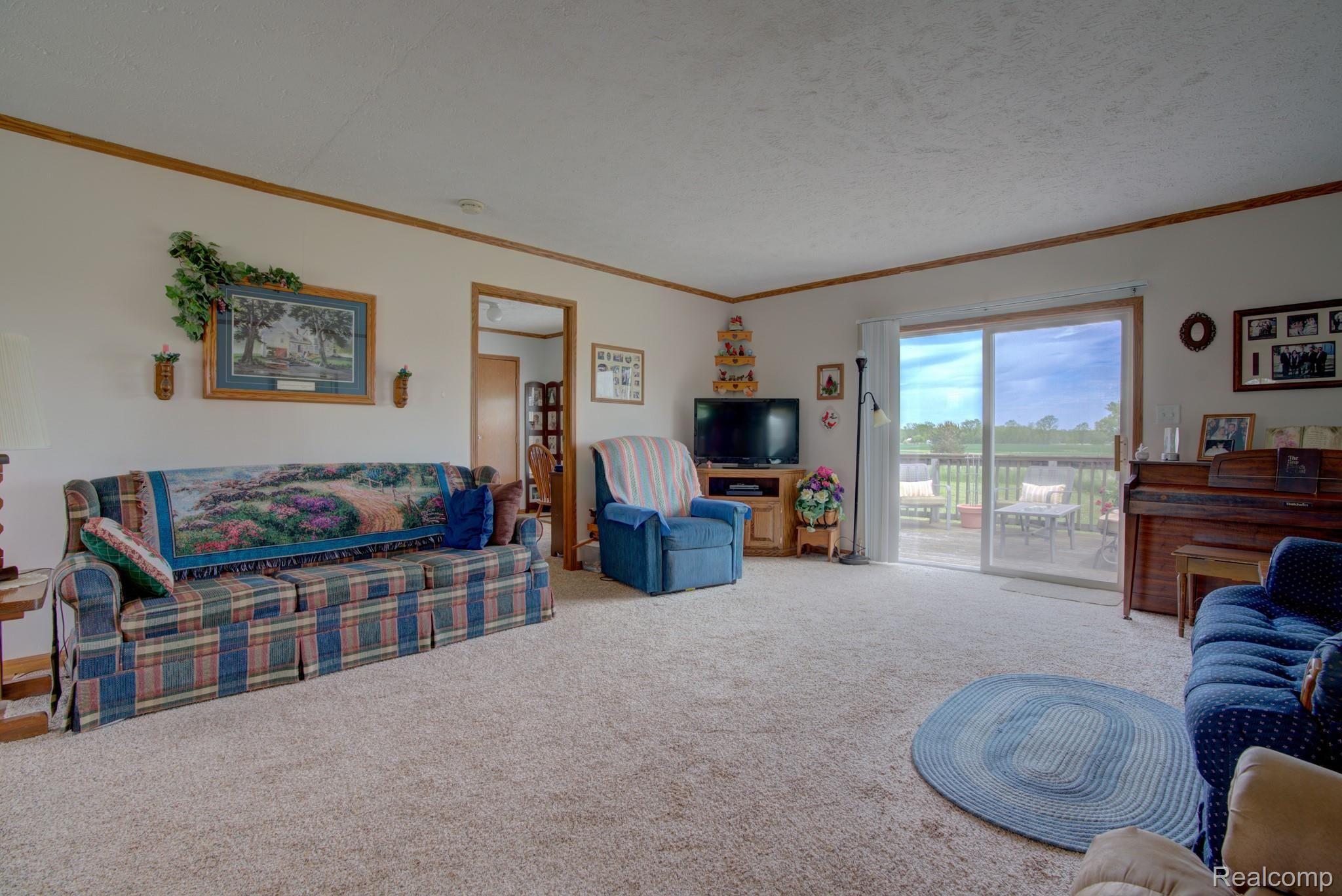 12145 South Bancroft Road Morrice, MI 48857 - Photo 17 of 41 DSC02519_20_21_22_23.jpg