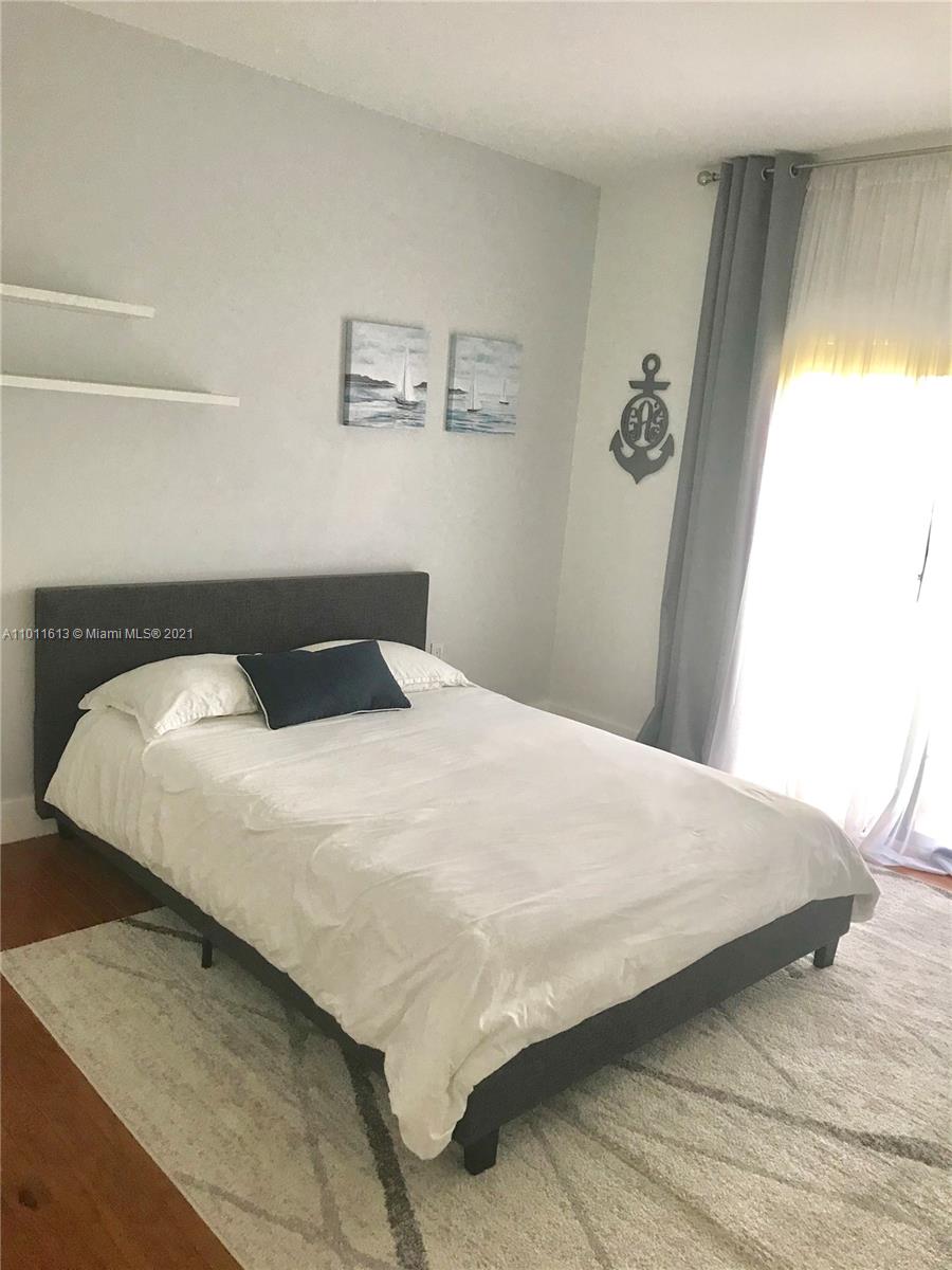 471 Southwest 30th Road Miami, FL 33129 - Photo 14 of 27 3th Bedroom | Wood Flooring