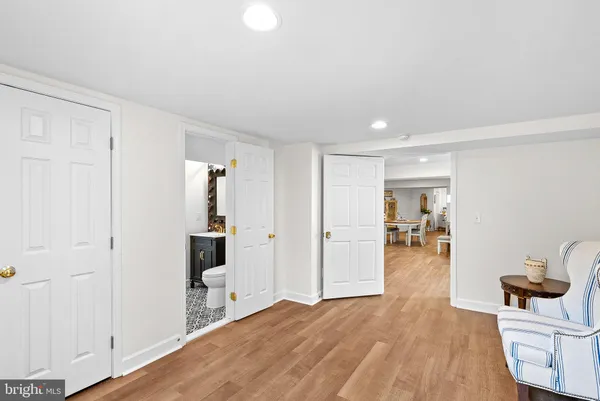 $1,895,000 | 15064 Barlow Drive, Waterford, VA 20197