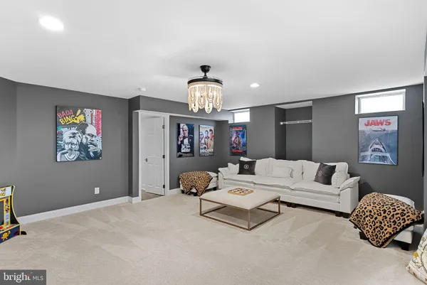 $1,895,000 | 15064 Barlow Drive, Waterford, VA 20197