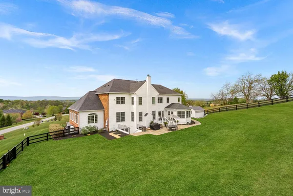 $1,895,000 | 15064 Barlow Drive, Waterford, VA 20197