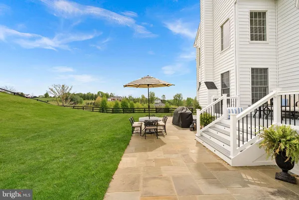 $1,895,000 | 15064 Barlow Drive, Waterford, VA 20197
