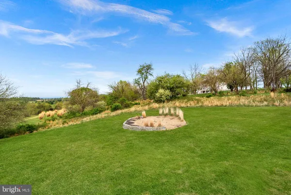 $1,895,000 | 15064 Barlow Drive, Waterford, VA 20197