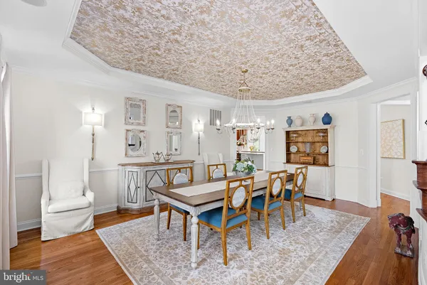 $1,895,000 | 15064 Barlow Drive, Waterford, VA 20197