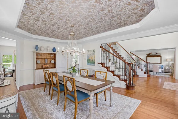 $1,895,000 | 15064 Barlow Drive, Waterford, VA 20197