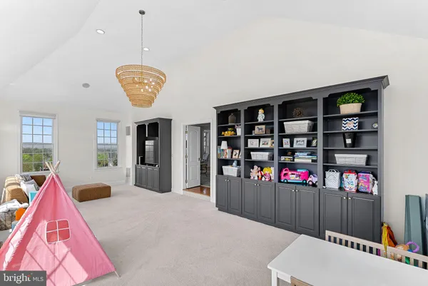 $1,895,000 | 15064 Barlow Drive, Waterford, VA 20197