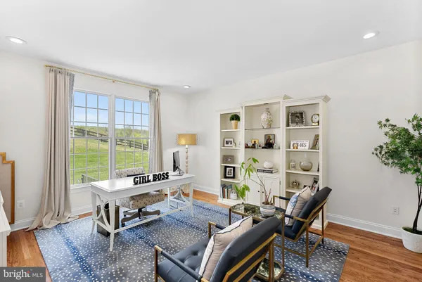 $1,895,000 | 15064 Barlow Drive, Waterford, VA 20197