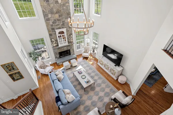 $1,895,000 | 15064 Barlow Drive, Waterford, VA 20197