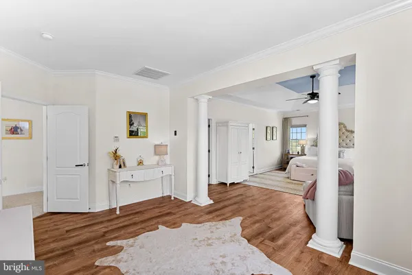 $1,895,000 | 15064 Barlow Drive, Waterford, VA 20197