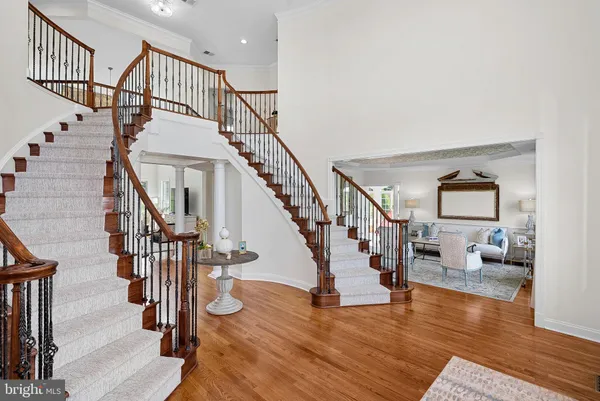 $1,895,000 | 15064 Barlow Drive, Waterford, VA 20197