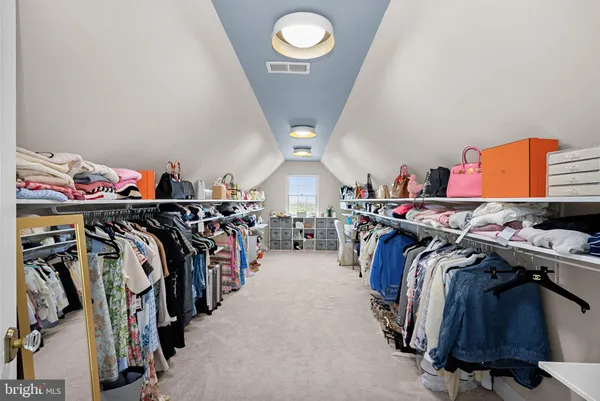 $1,895,000 | 15064 Barlow Drive, Waterford, VA 20197