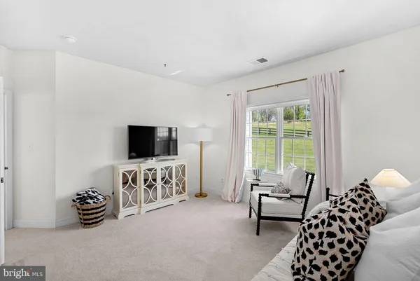 $1,895,000 | 15064 Barlow Drive, Waterford, VA 20197