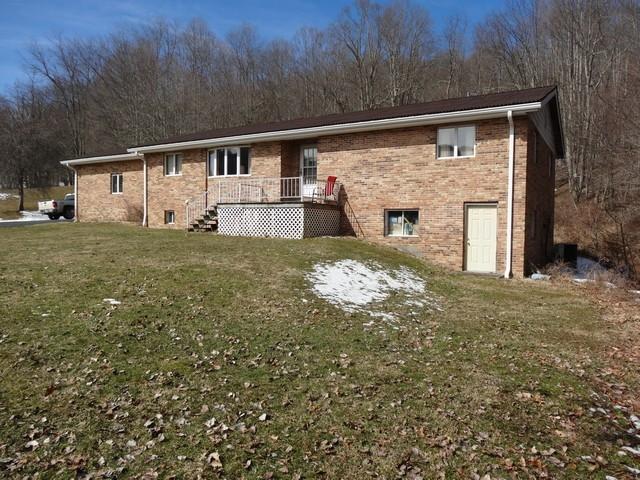 103 Hunter Road Rainelle, WV 25962 - Photo 7 of 44 Gallery Image 7