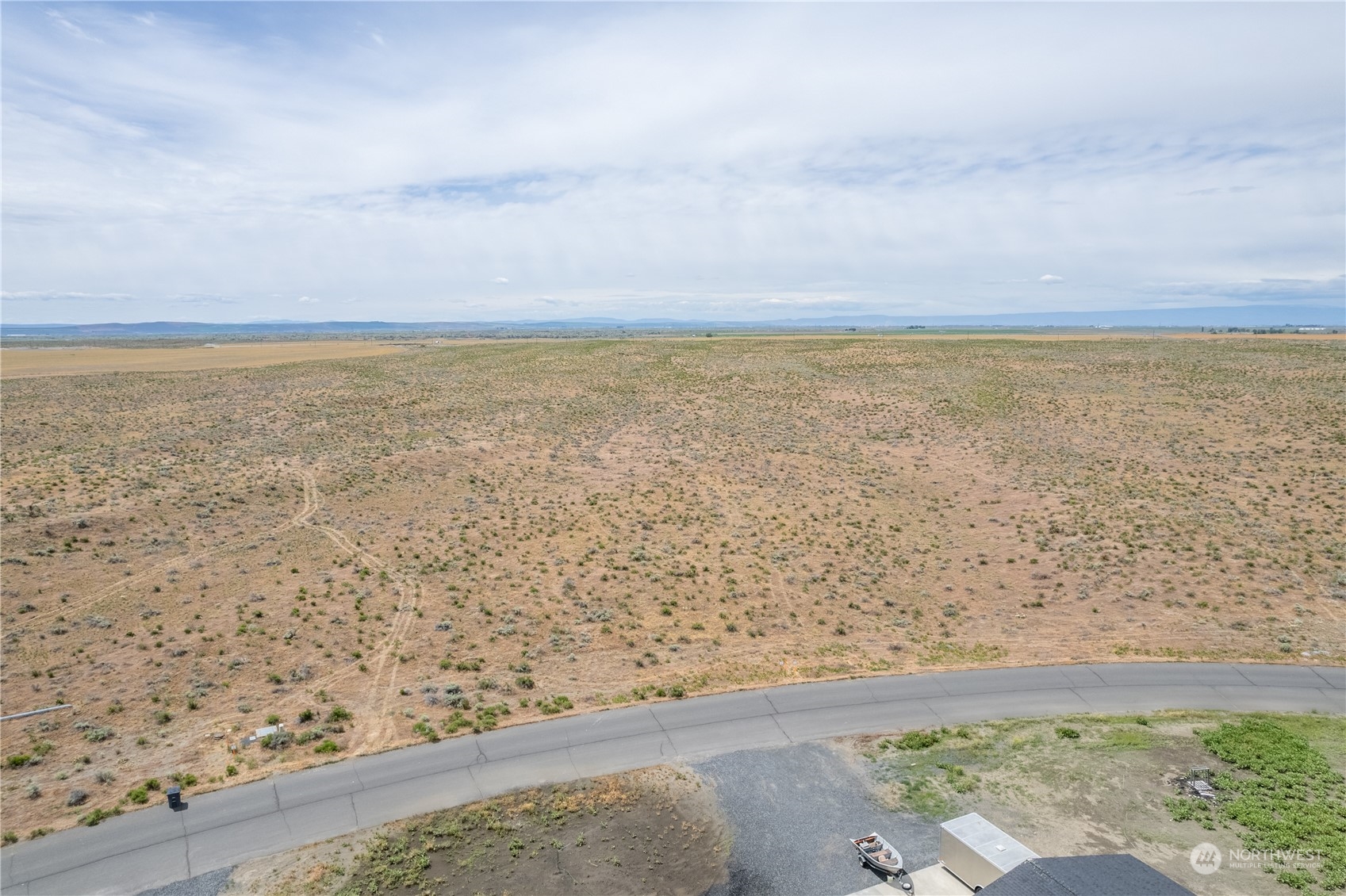 452 Southeast Desert Hills Loop Road Moses Lake, WA 98837 - Photo 1 of 22 Gallery Image 1