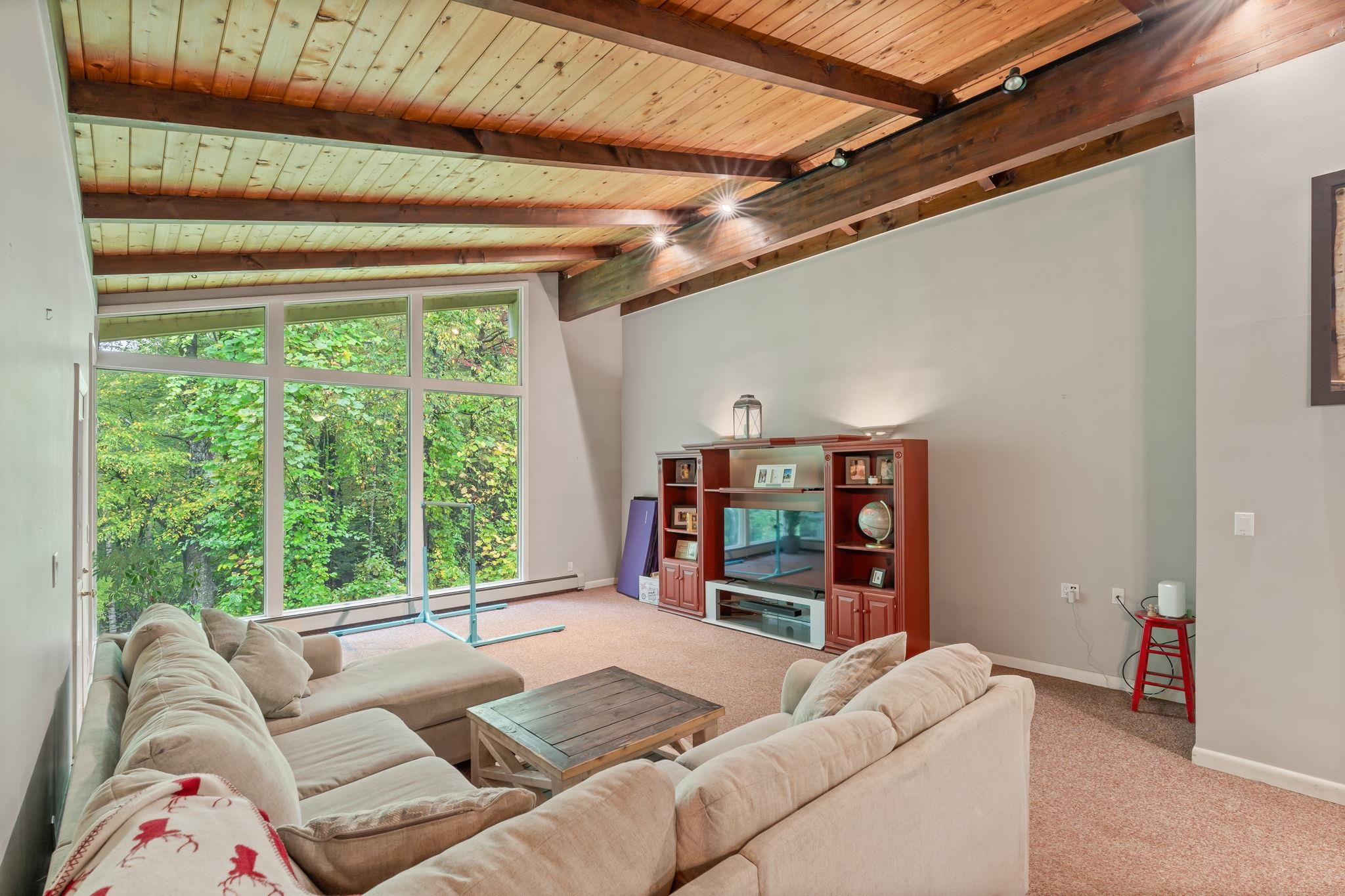 4 Trow Road Mont Vernon, NH 03057 - Photo 15 of 57