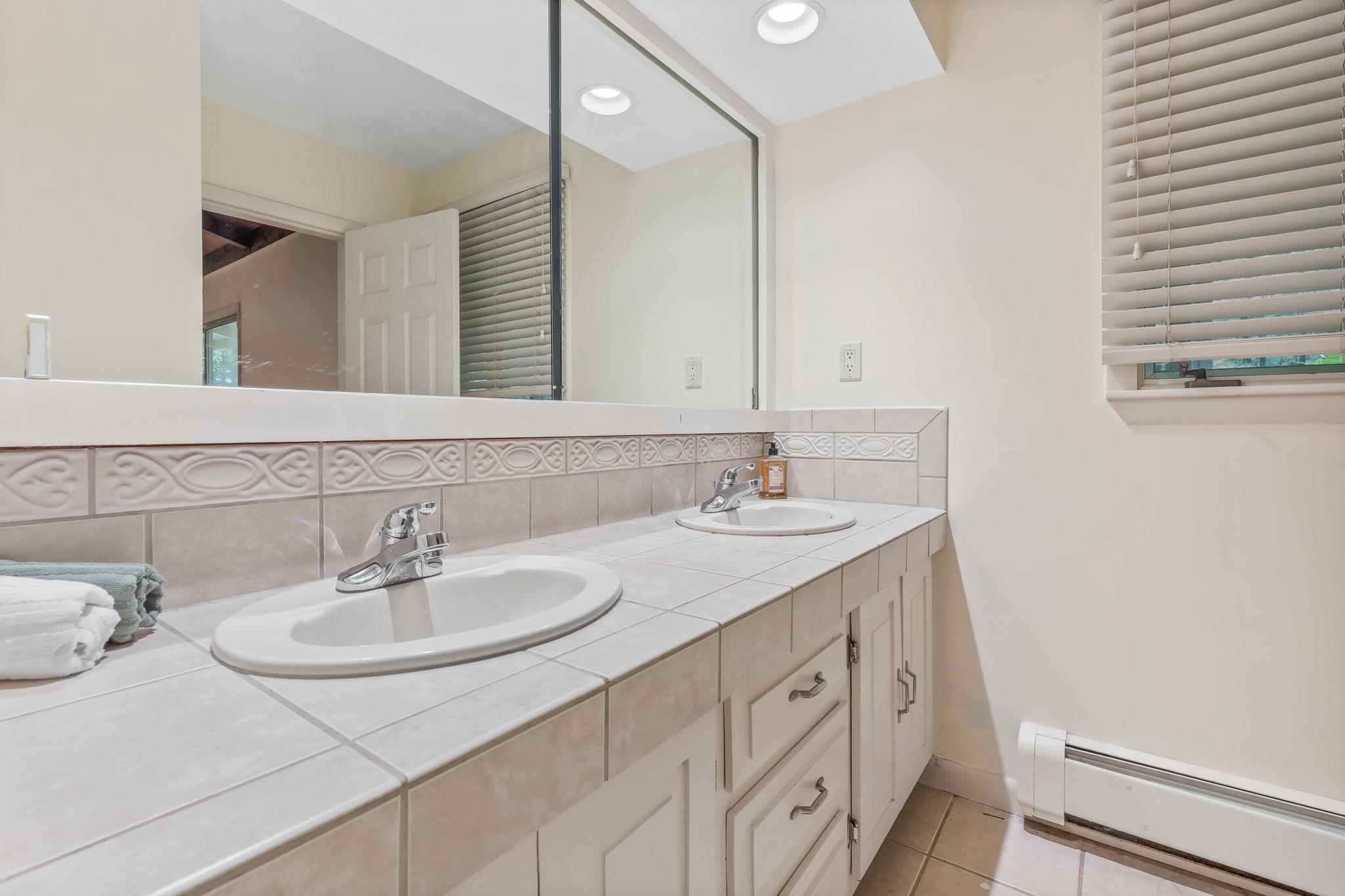 4 Trow Road Mont Vernon, NH 03057 - Photo 22 of 57