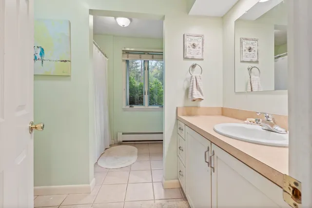 $899,000 | 4 Trow Road, Mont Vernon, NH 03057