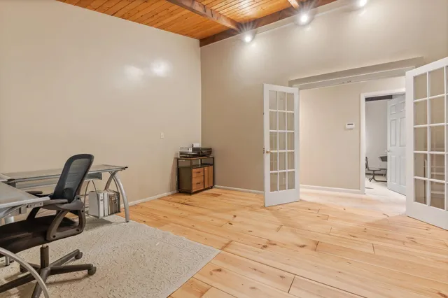 $899,000 | 4 Trow Road, Mont Vernon, NH 03057