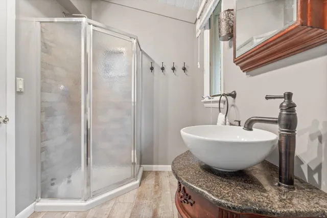 $899,000 | 4 Trow Road, Mont Vernon, NH 03057