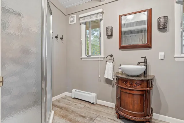 $899,000 | 4 Trow Road, Mont Vernon, NH 03057