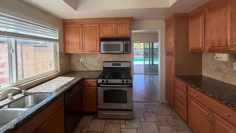 $4,400 | 11546 Wyandotte Street, Los Angeles, CA 91605