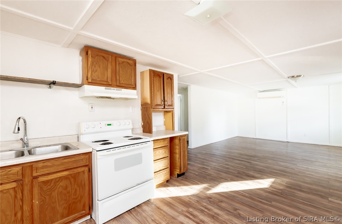 733 Mann Avenue Austin, IN 47102 - Photo 10 of 37