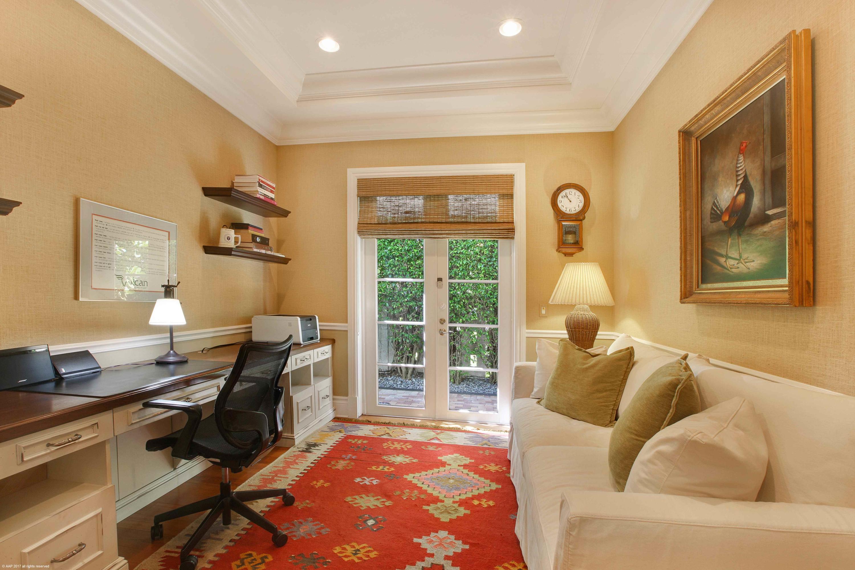510 Northeast Wavecrest Way Boca Raton, FL 33432 - Photo 15 of 40 DEN/OFFICE