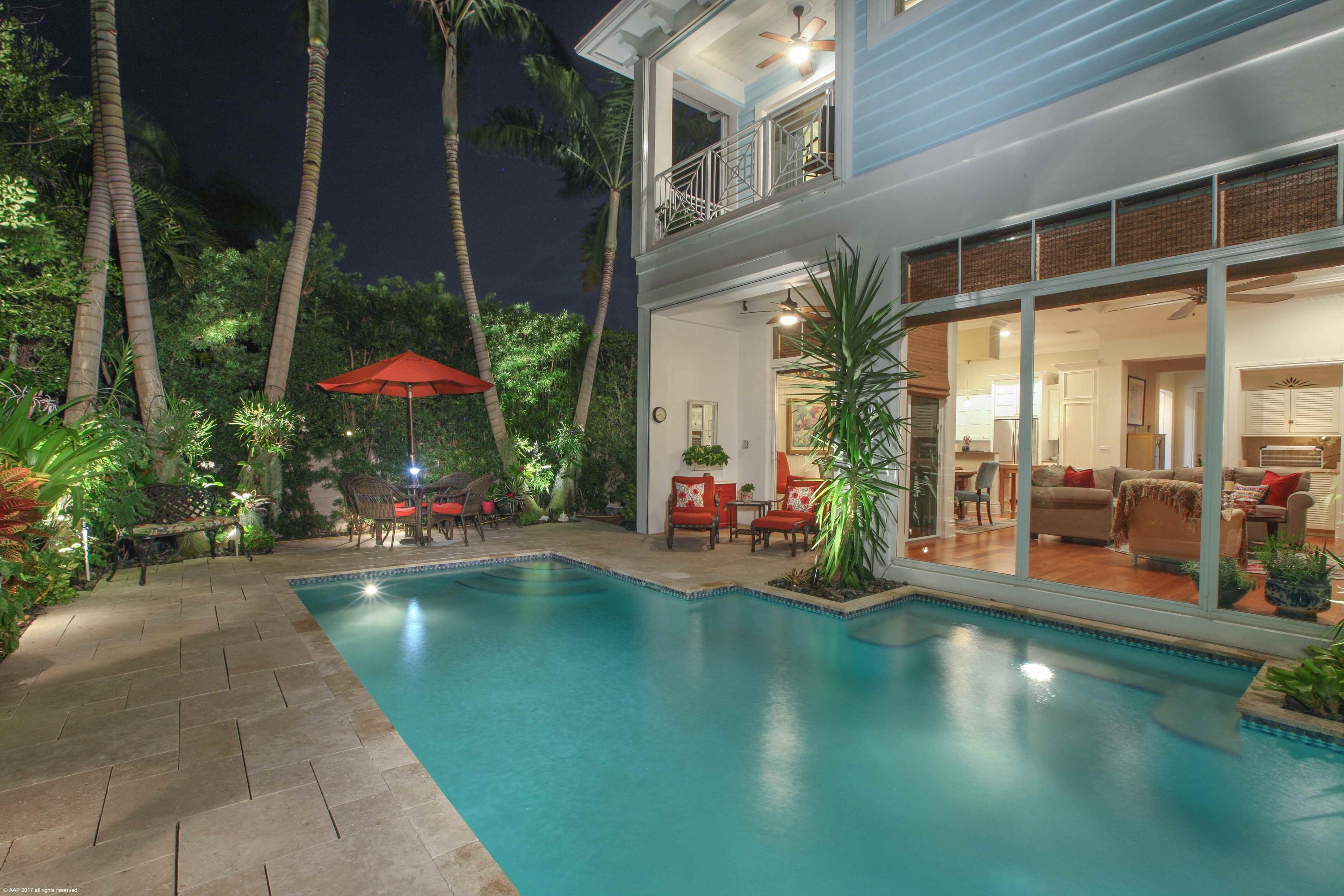 510 Northeast Wavecrest Way Boca Raton, FL 33432 - Photo 37 of 40 POOL