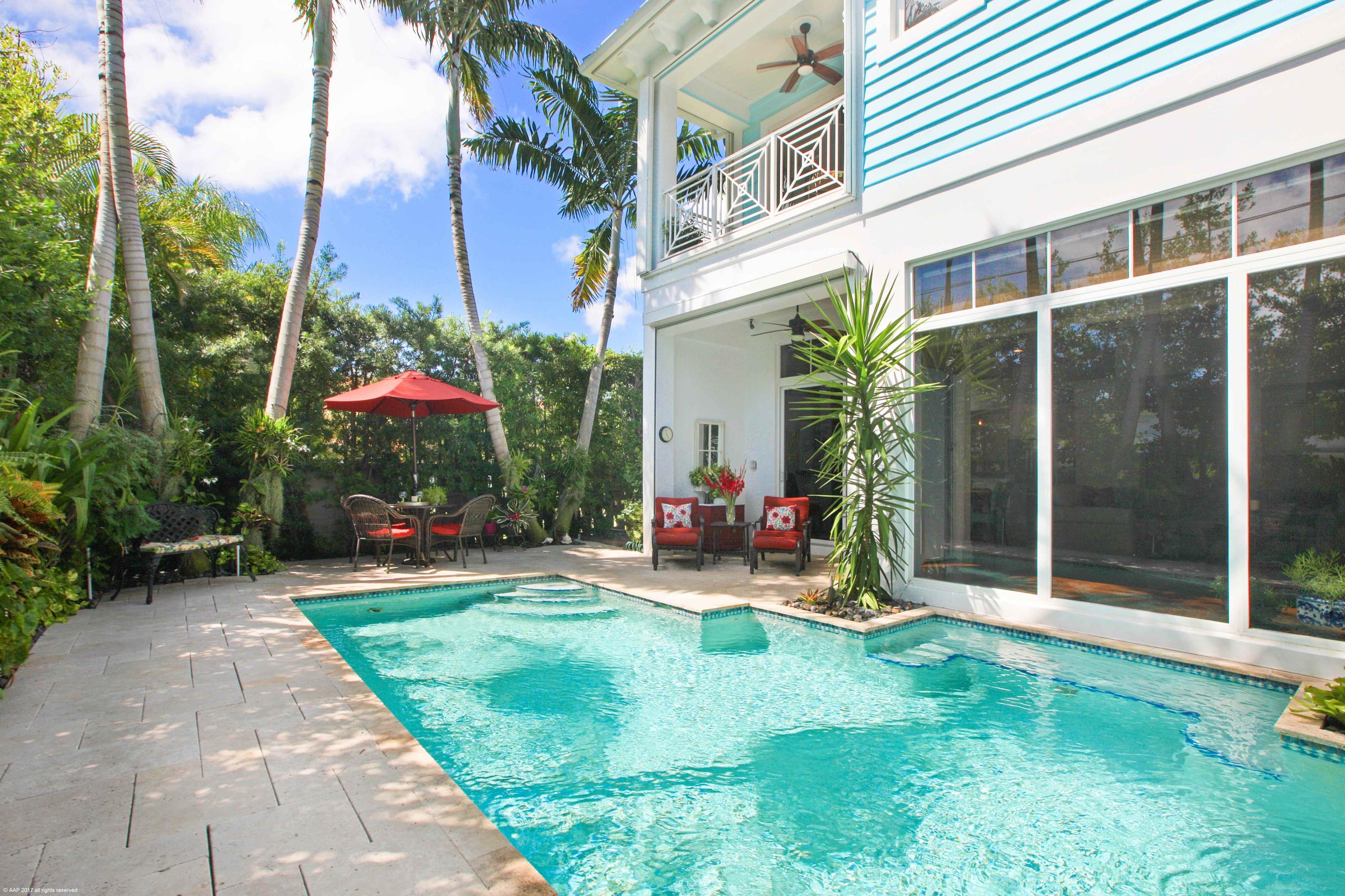 510 Northeast Wavecrest Way Boca Raton, FL 33432 - Photo 38 of 40 POOL