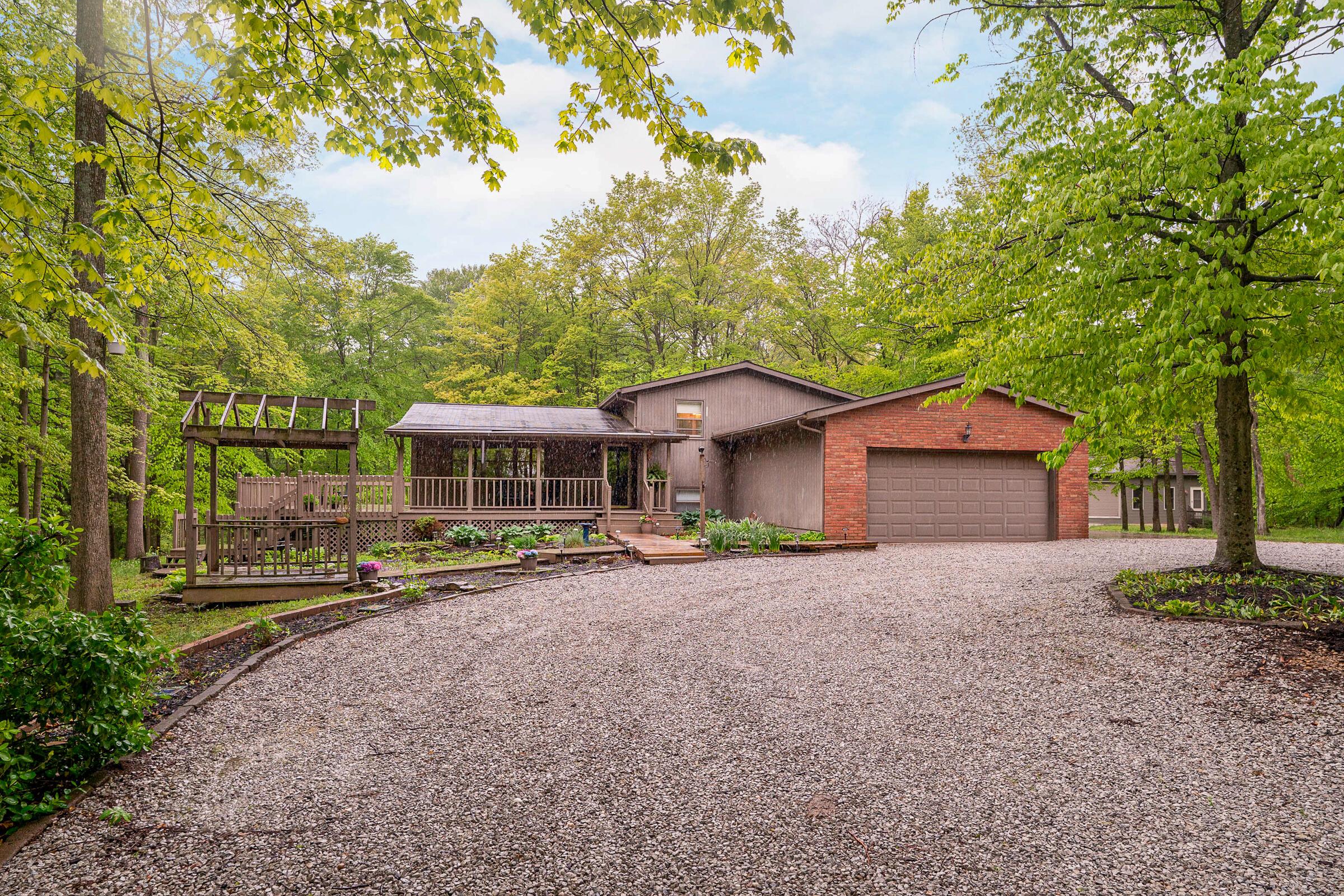 12643 Heimberger Road Northwest Baltimore, OH 43105 - Photo 2 of 49 Front Exterior