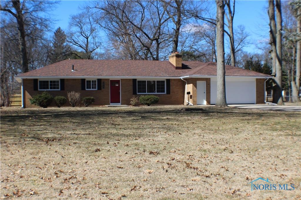 5231 Pawnee Road Toledo, OH 43613 - Photo 2 of 30 Gallery Image 2