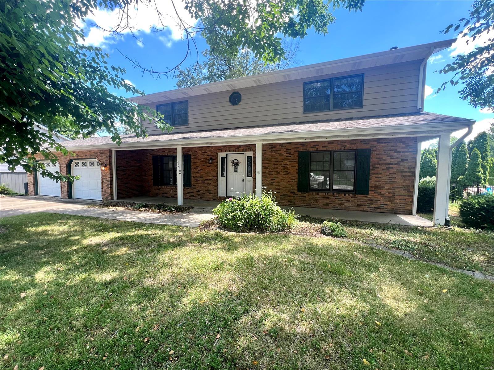 112 Sugarmill Road Troy, IL 62294 - Photo 2 of 28 Gallery Image 2