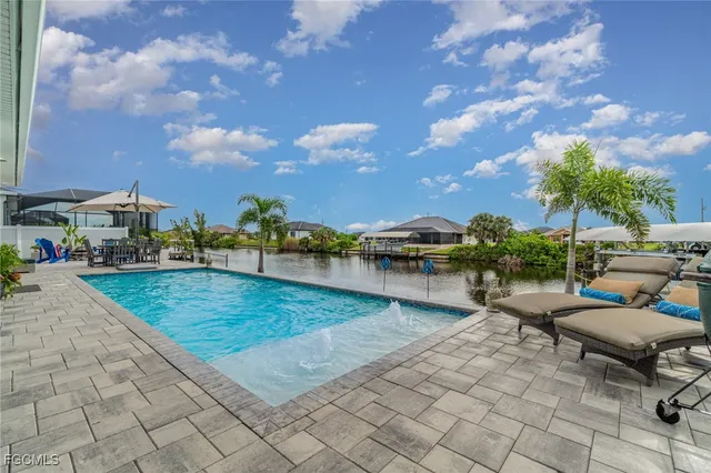 a view of outdoor space