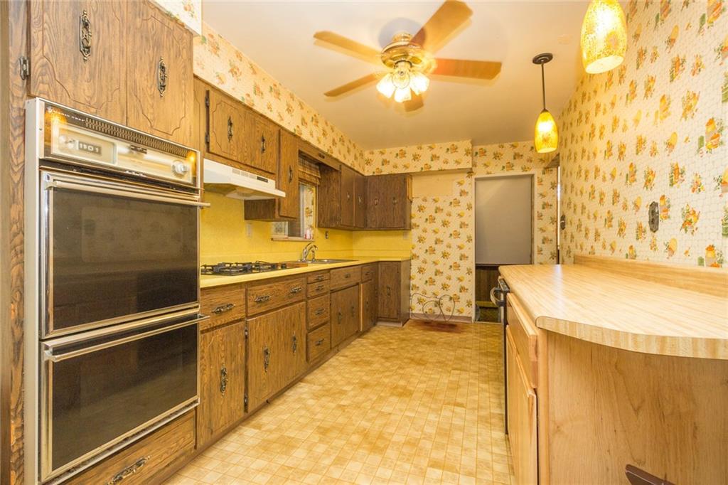 3150 Brodhead Road Aliquippa, PA 15001 - Photo 4 of 19 Galey style kitchen.....
