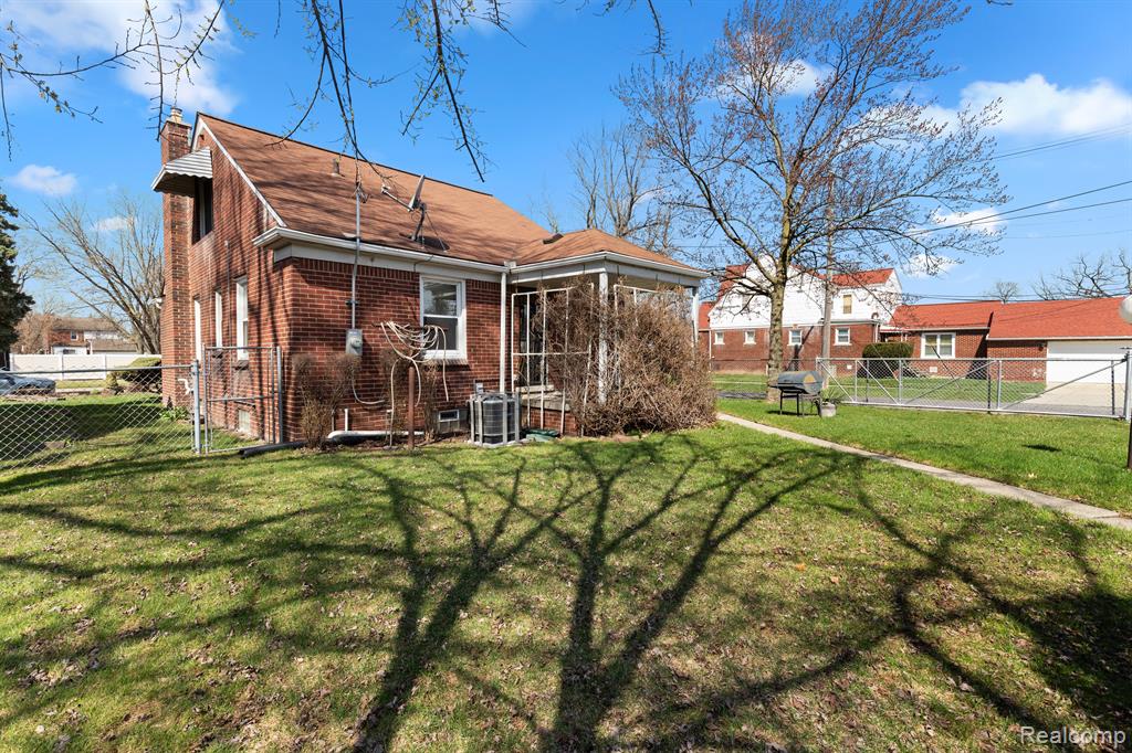 14056 Ashton Road Detroit, MI 48223 - Photo 33 of 33