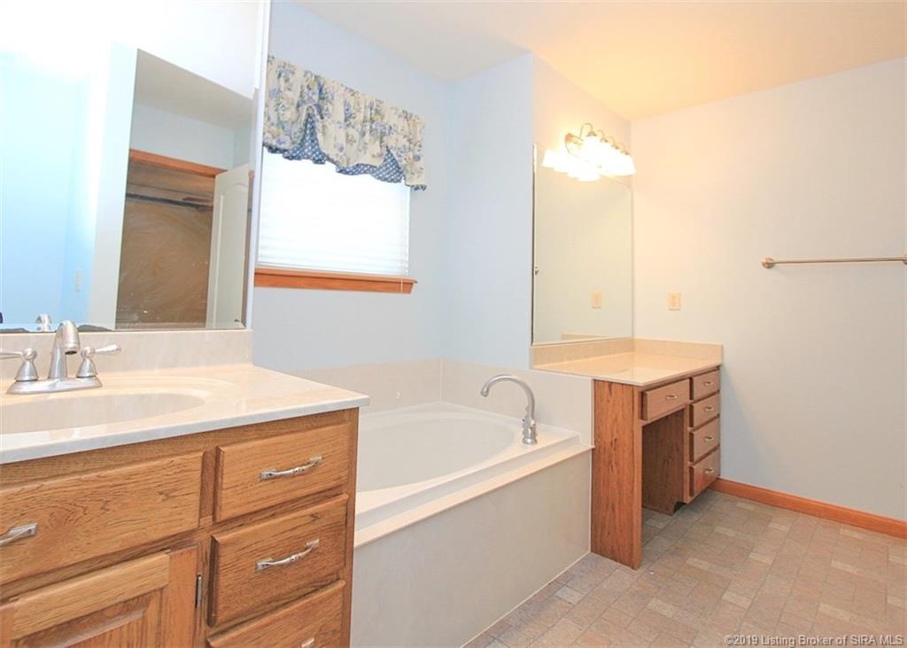 1109 Harvest Ridge Boulevard Memphis, IN 47143 - Photo 22 of 35 Gallery Image 22