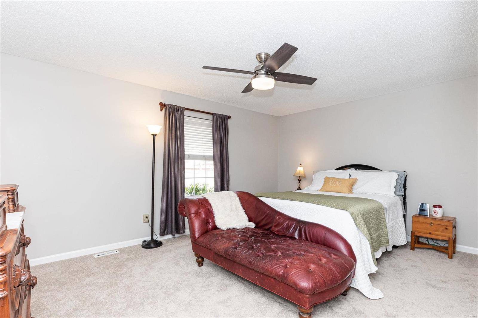 1218 Dunloe Road Ballwin, MO 63021 - Photo 24 of 42 Gallery Image 24