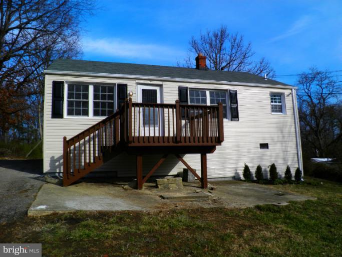 9532 Temple Hill Road Clinton, MD 20735 - Photo 4 of 19 Exterior (Front)