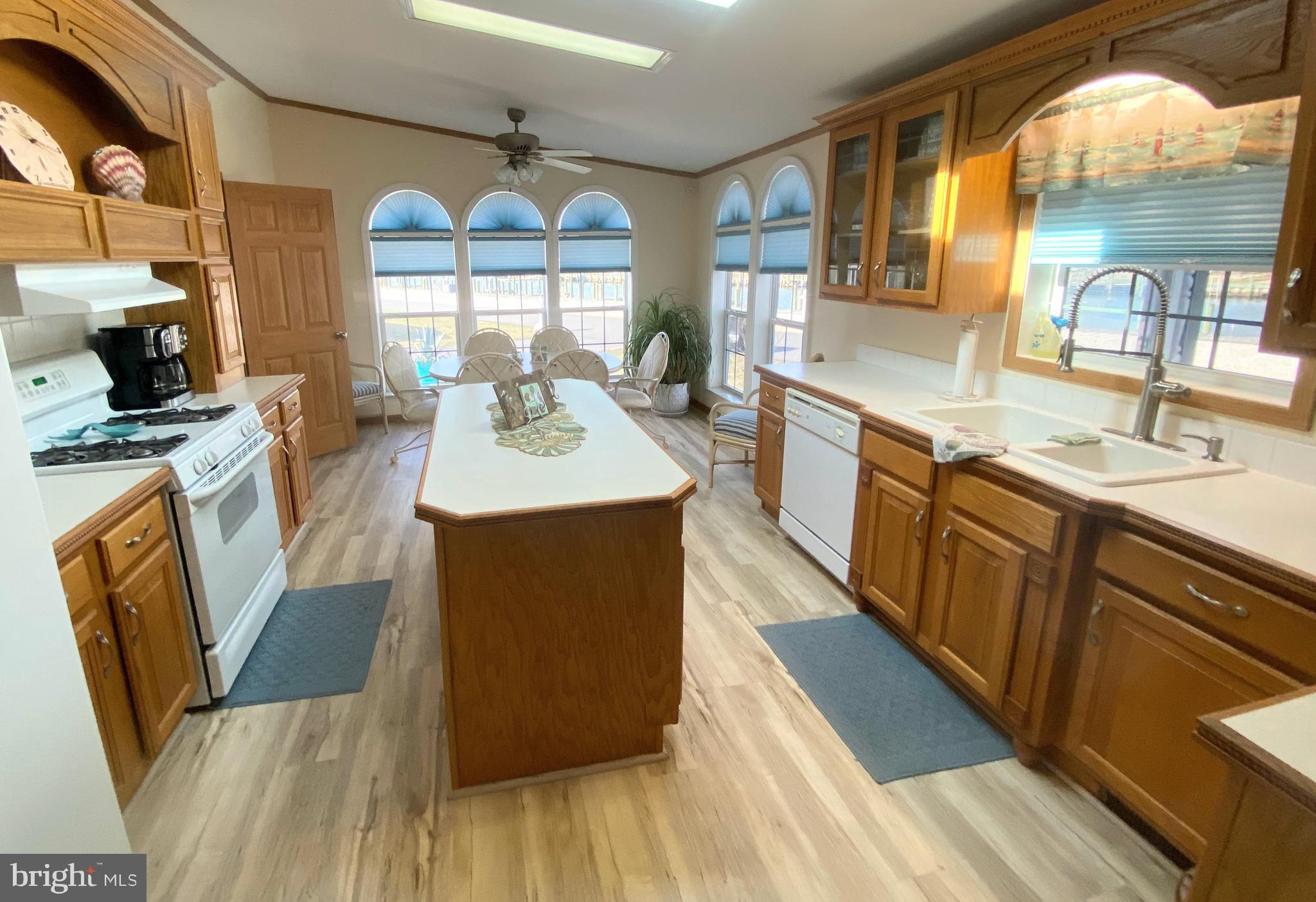 34611 Sloop Loop, Unit E40 Long Neck, DE 19966 - Photo 15 of 45