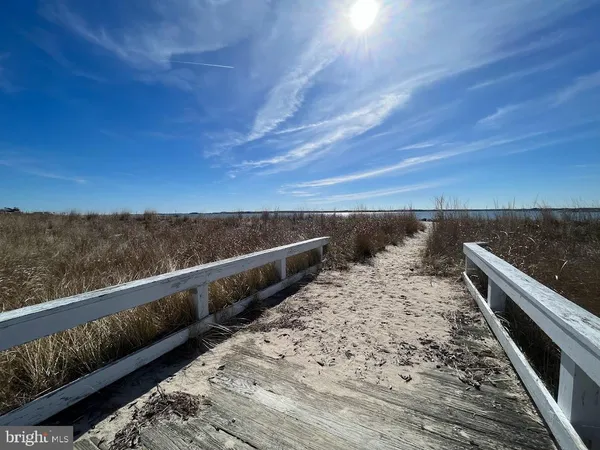 $299,500 | 34611 Sloop Loop, Unit E40, Long Neck, DE 19966