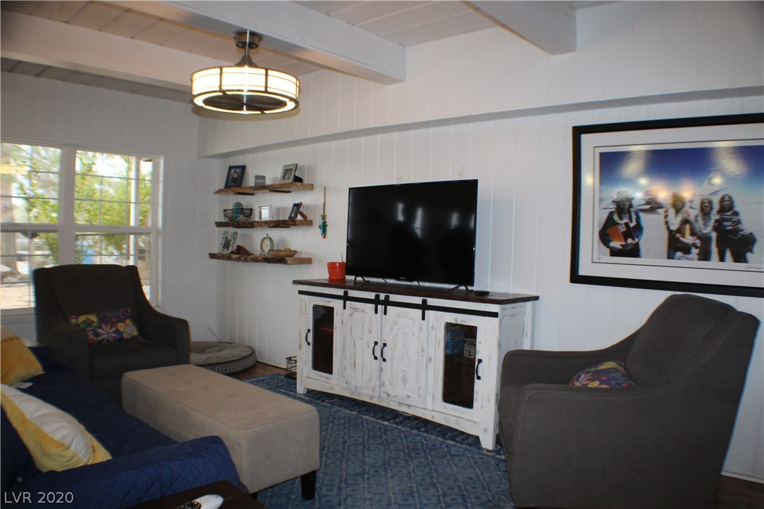 2950 Taylor Street Logandale, NV 89021 - Photo 8 of 46