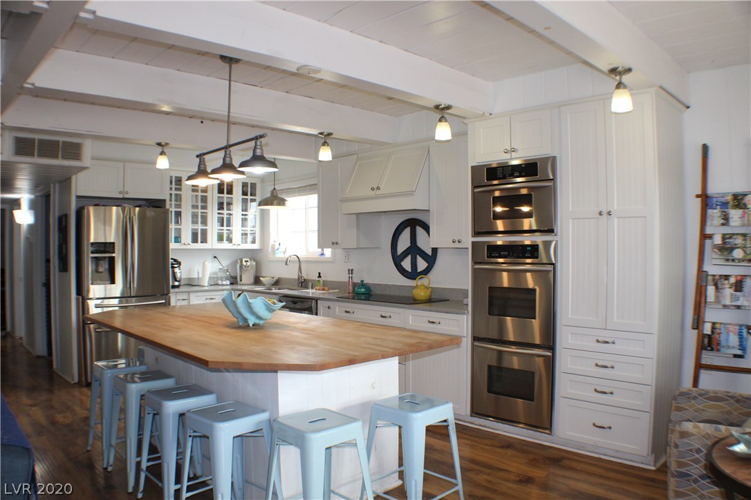 2950 Taylor Street Logandale, NV 89021 - Photo 10 of 46