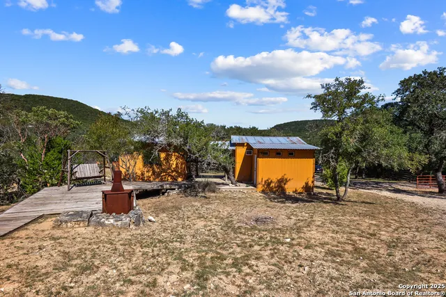 a view of a basketball court